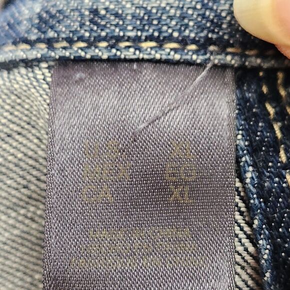 Liz Claiborne Denim Jacket Size XL Blue Medium Wash Cotton Trucker Pockets - Picture 11 of 11